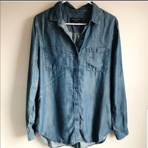 Banana Republic Dark Chambray Boyfriend Fit Blouse